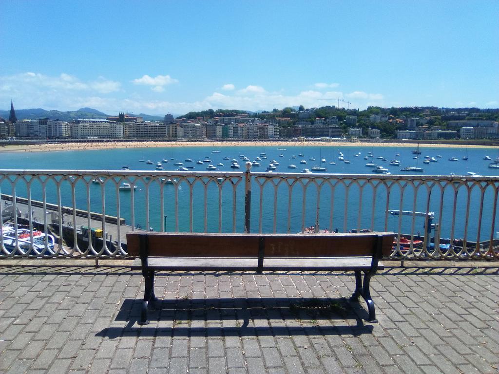 Apartamento El Reloj San Sebastián Esterno foto