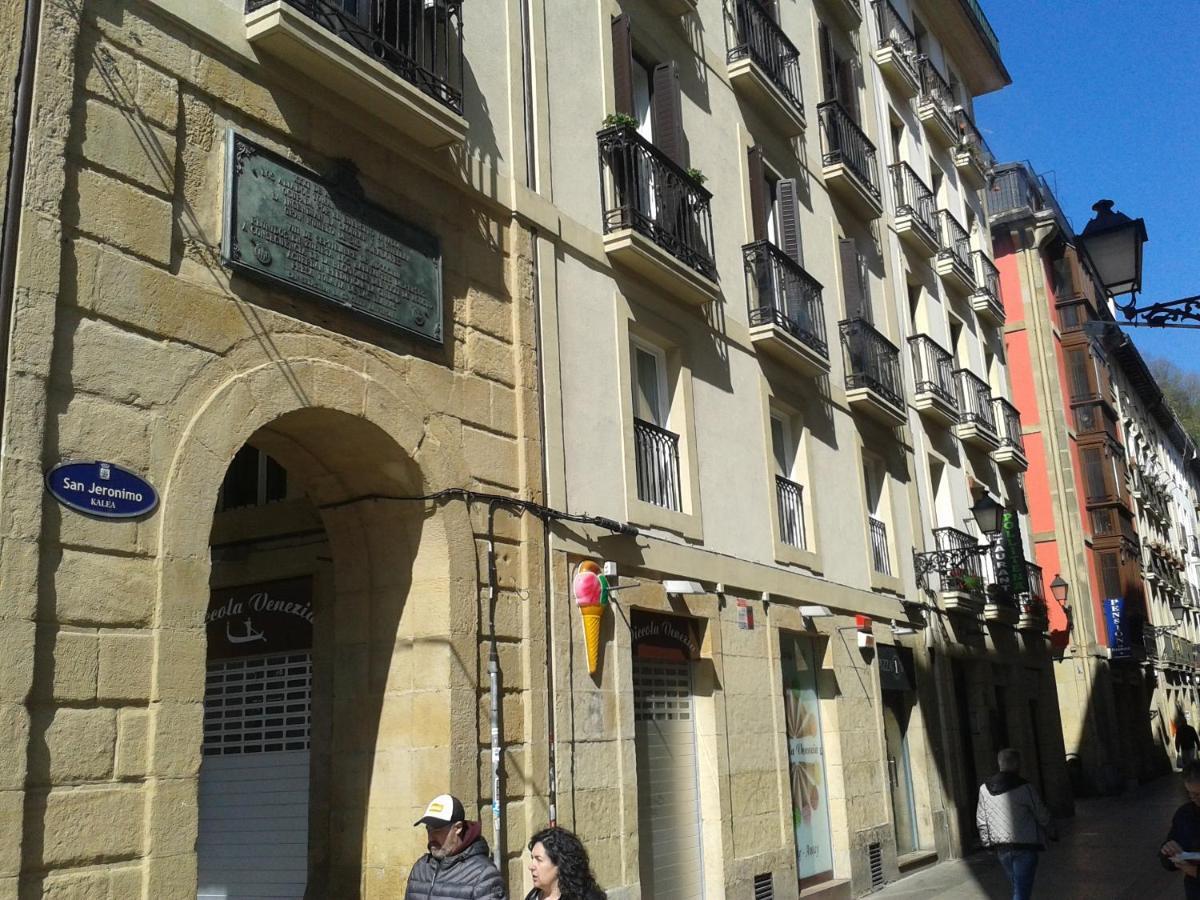 Apartamento El Reloj San Sebastián Esterno foto